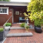 Rita In Falkenburg Hohenwestedt
